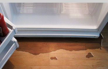 холодильник<br />протекает